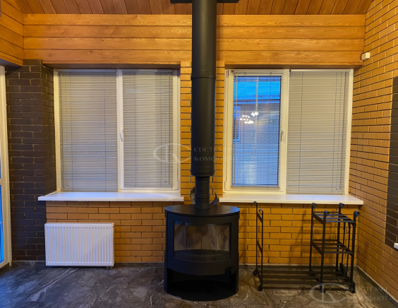 Горизонтальные алюминиевые жалюзи